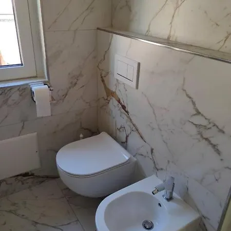 The Running - Olmo Appartement